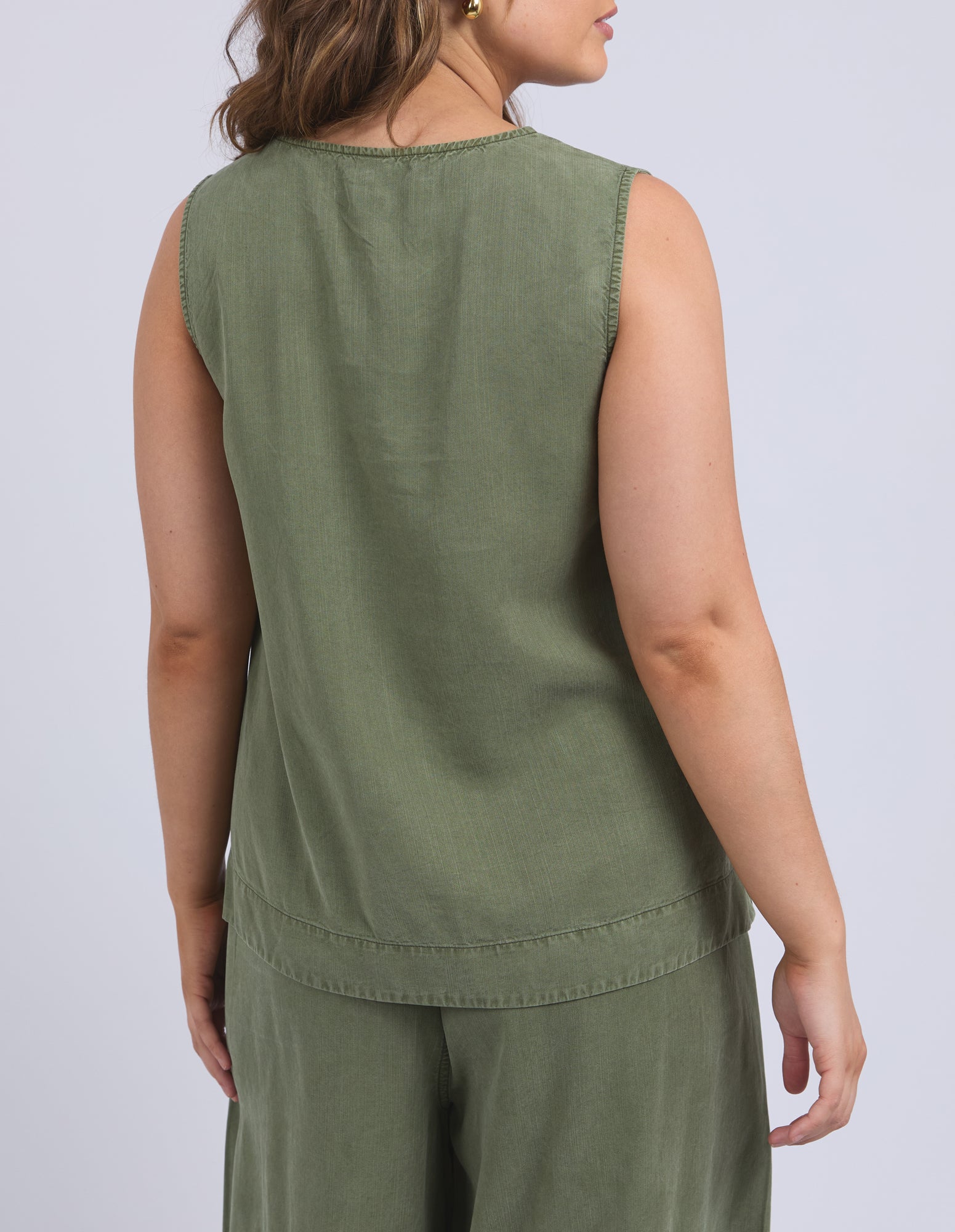 Collection of Elm Bliss Tank - Clover in a gallery layout