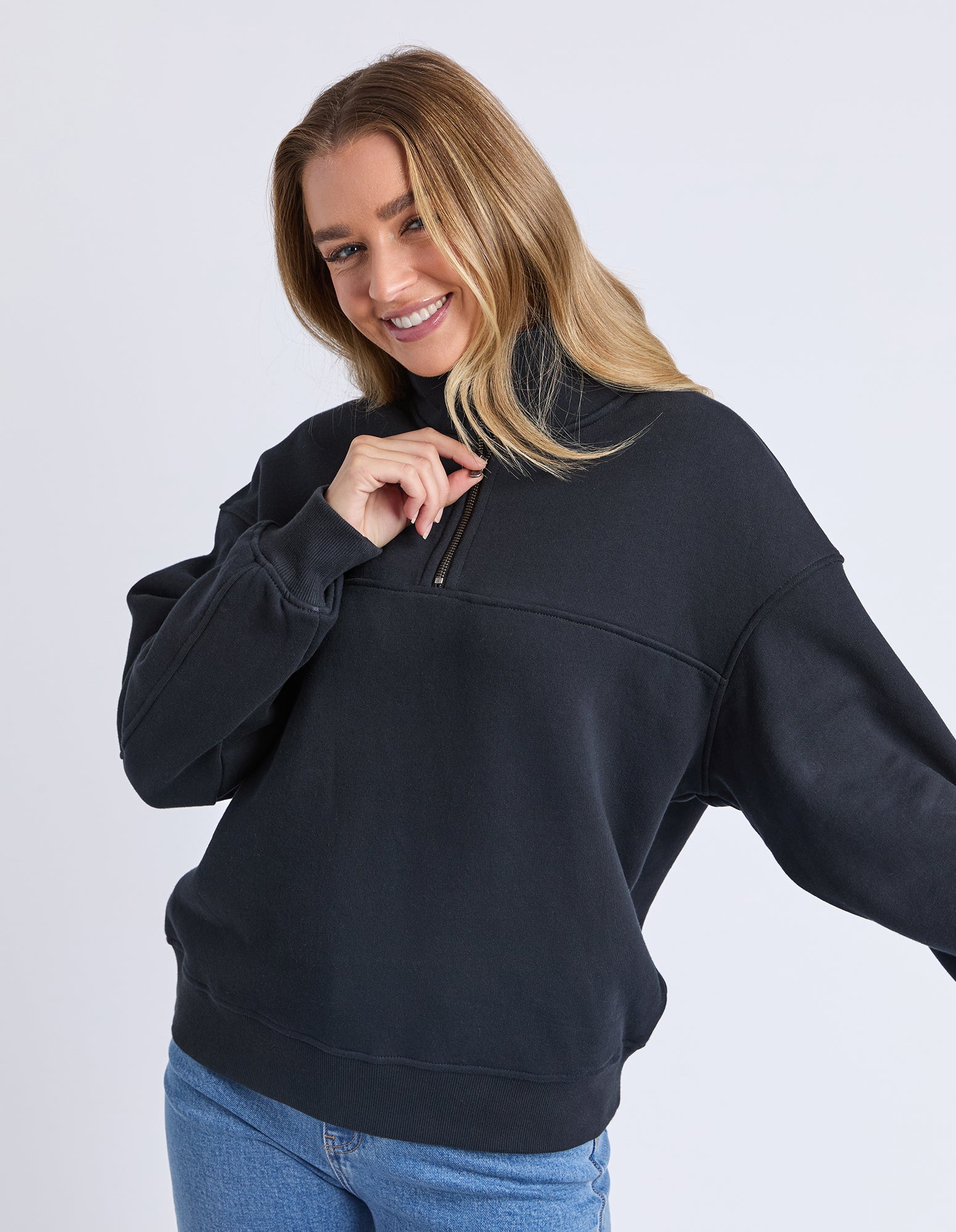 Foxwood College Zip Crew - Black