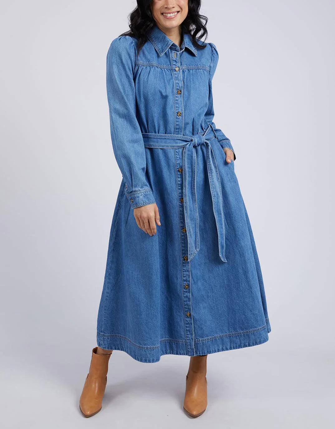 Collection of elm-lucinda-denim-shirt-dress-mid-blue-wash_2.jpg in a gallery layout