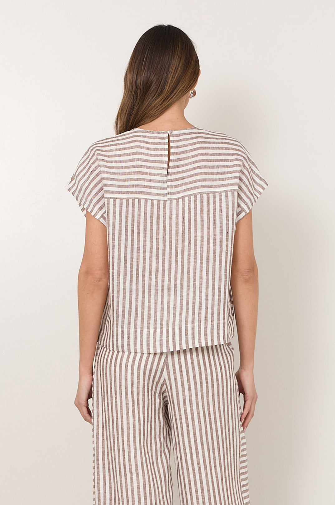 Image of Adorne Emmerson Stripe Linen Top - Chocolate/ White