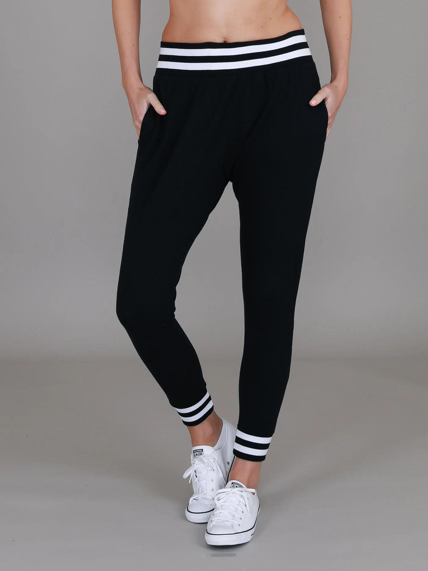 3rd Story Fia Contrast Stripe Rib Jogger - Black/White