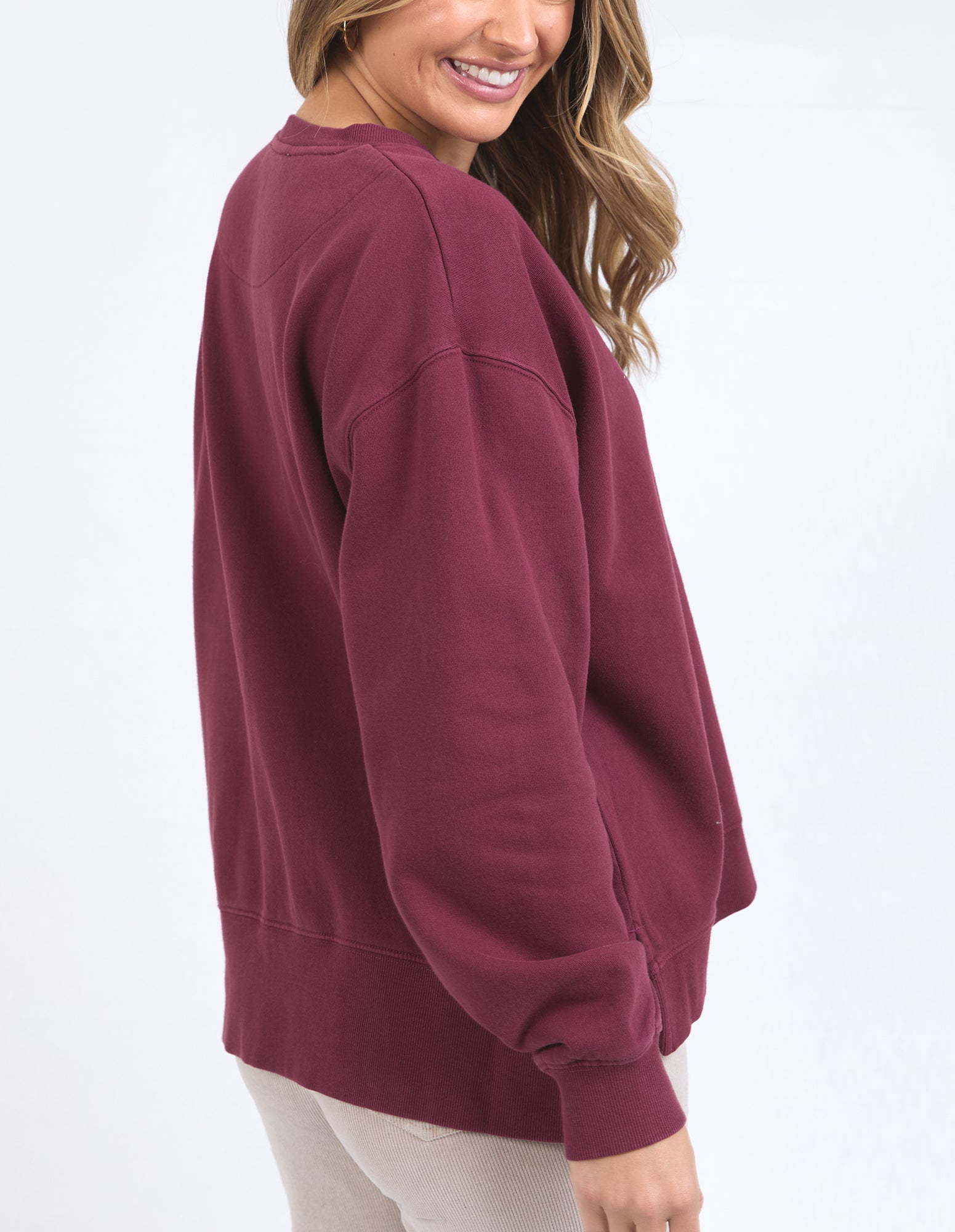 Collection of Foxwood Inbound Crew - Berry in a gallery layout