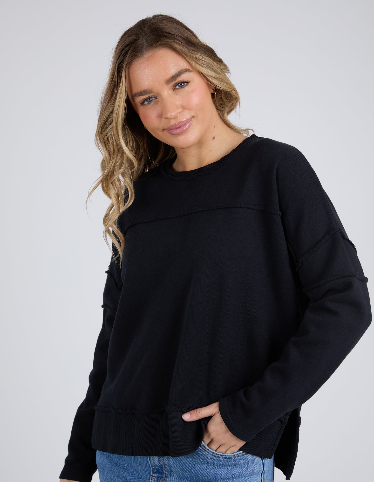 Collection of Foxwood Jayne Throw on Fleece - Black in a gallery layout