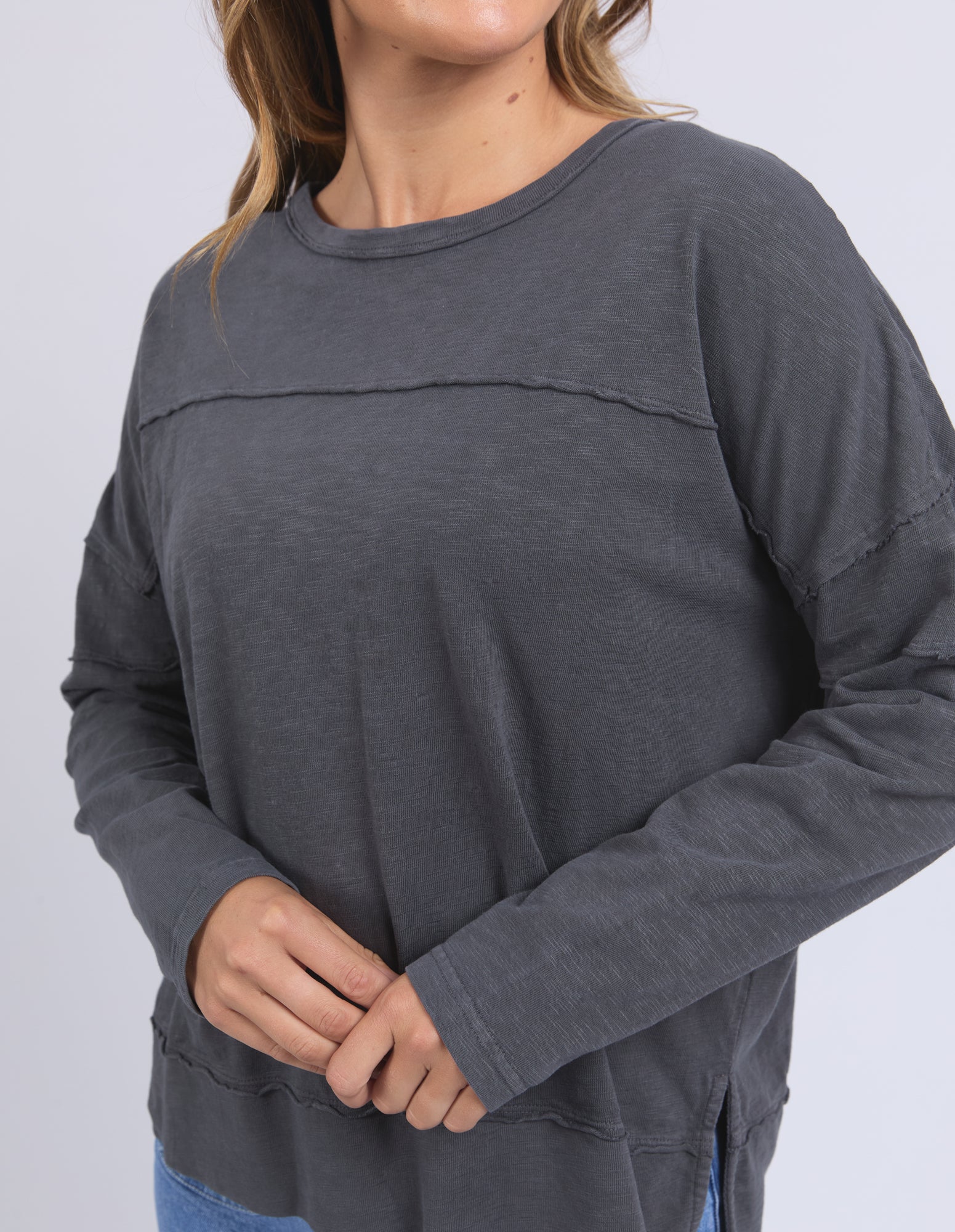 Foxwood Jayne Throw On Top- Charcoal
