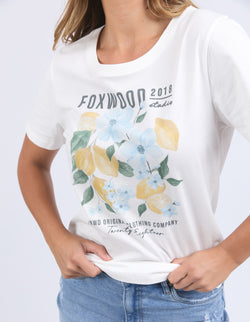 Collection of Foxwood Limoncello Tee - Vintage White in a gallery layout