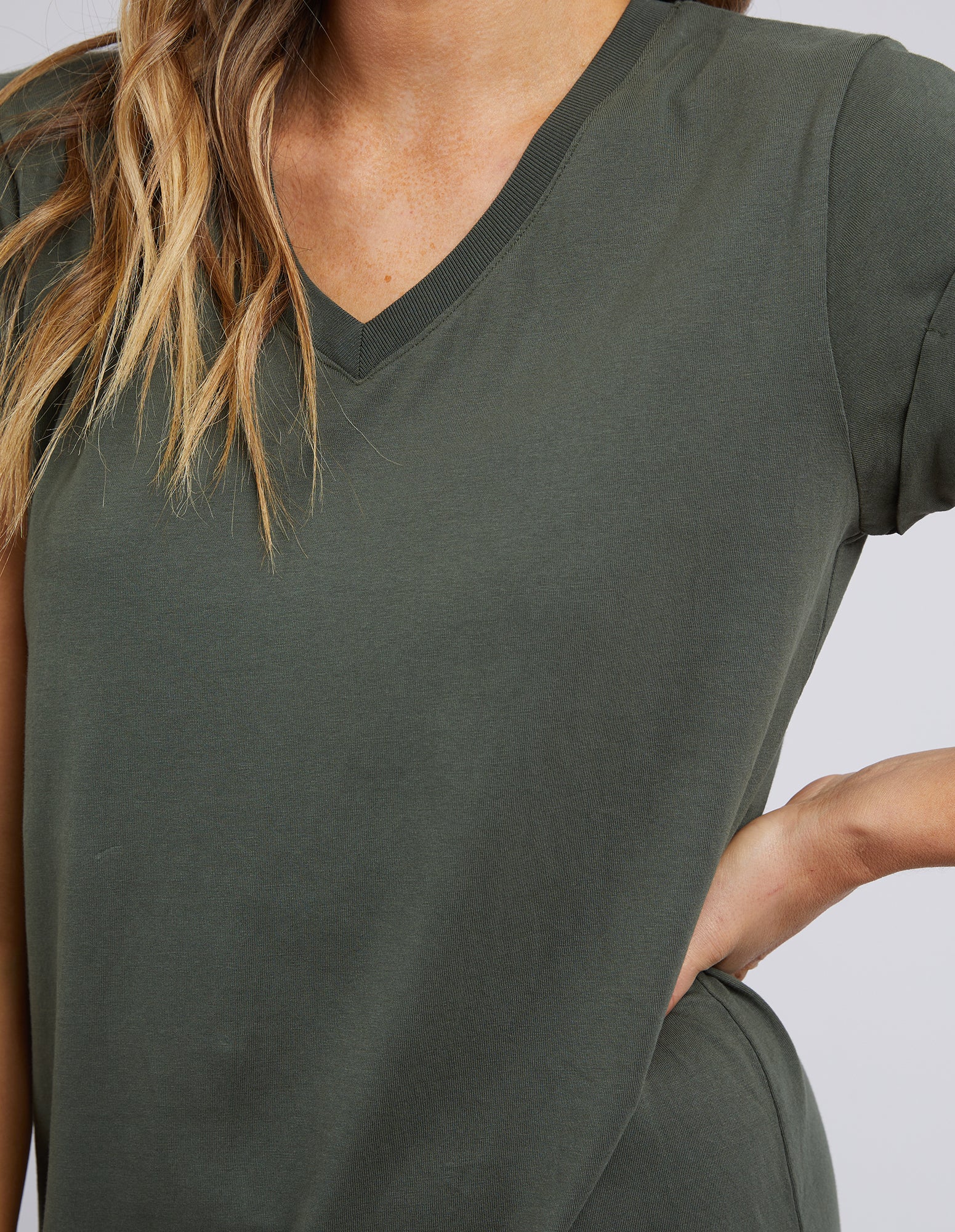 Image of Foxwood Manly Vee Dress - Khaki
