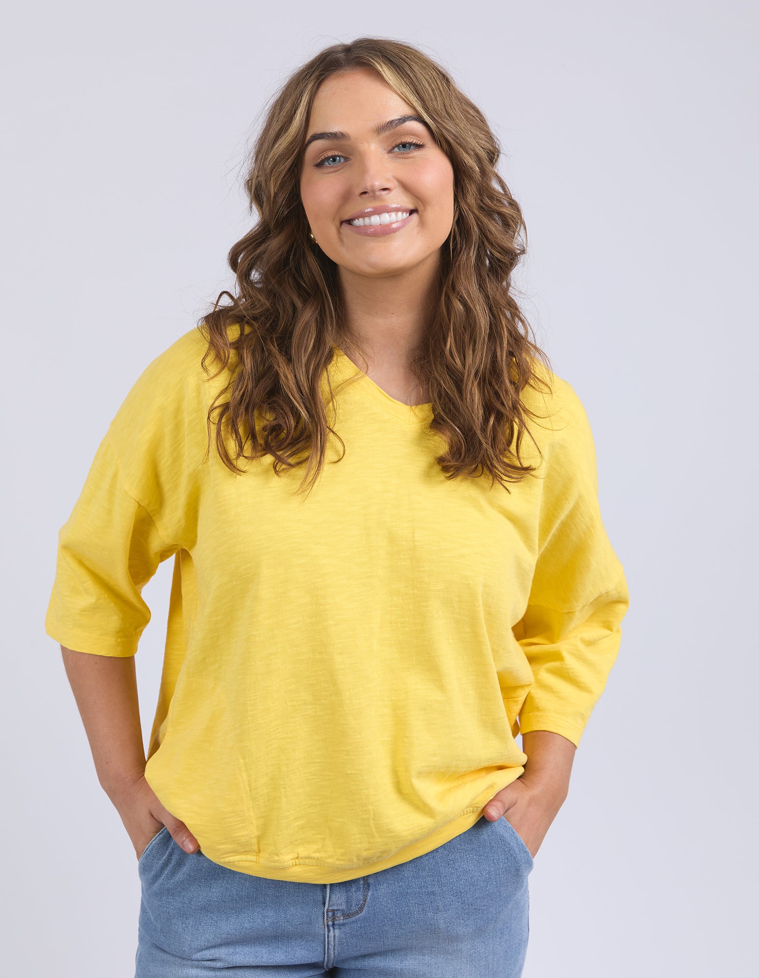 Elm Fundamental Mazie Vee Neck - Lemon