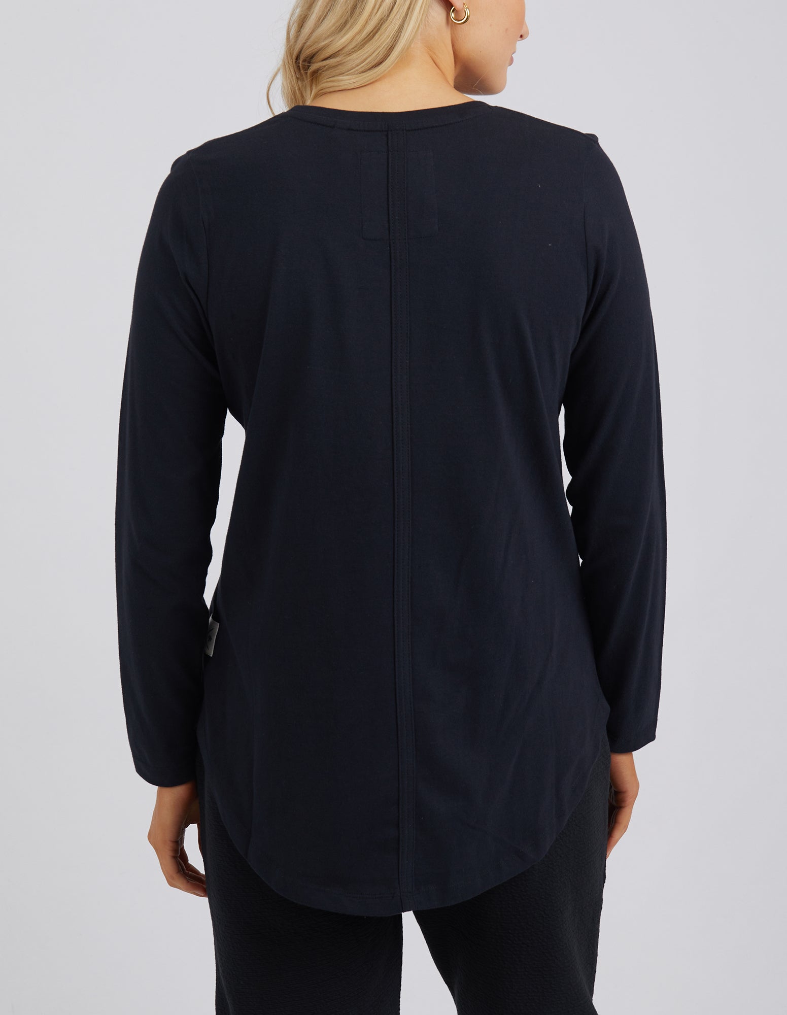 Elm Peachy Long Sleeve Vee Tee - Black