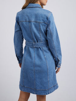 Collection of riley-denim-dress-blu-55D0149.BLU-3_2048x2048 in a gallery layout