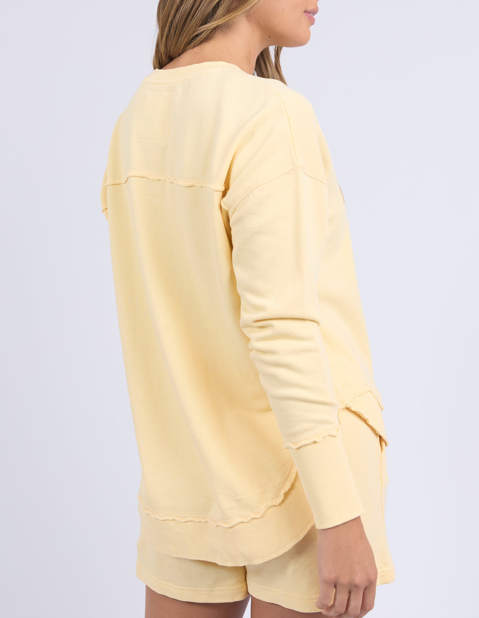 Collection of Foxwood Simplified Crew - Lemon in a gallery layout