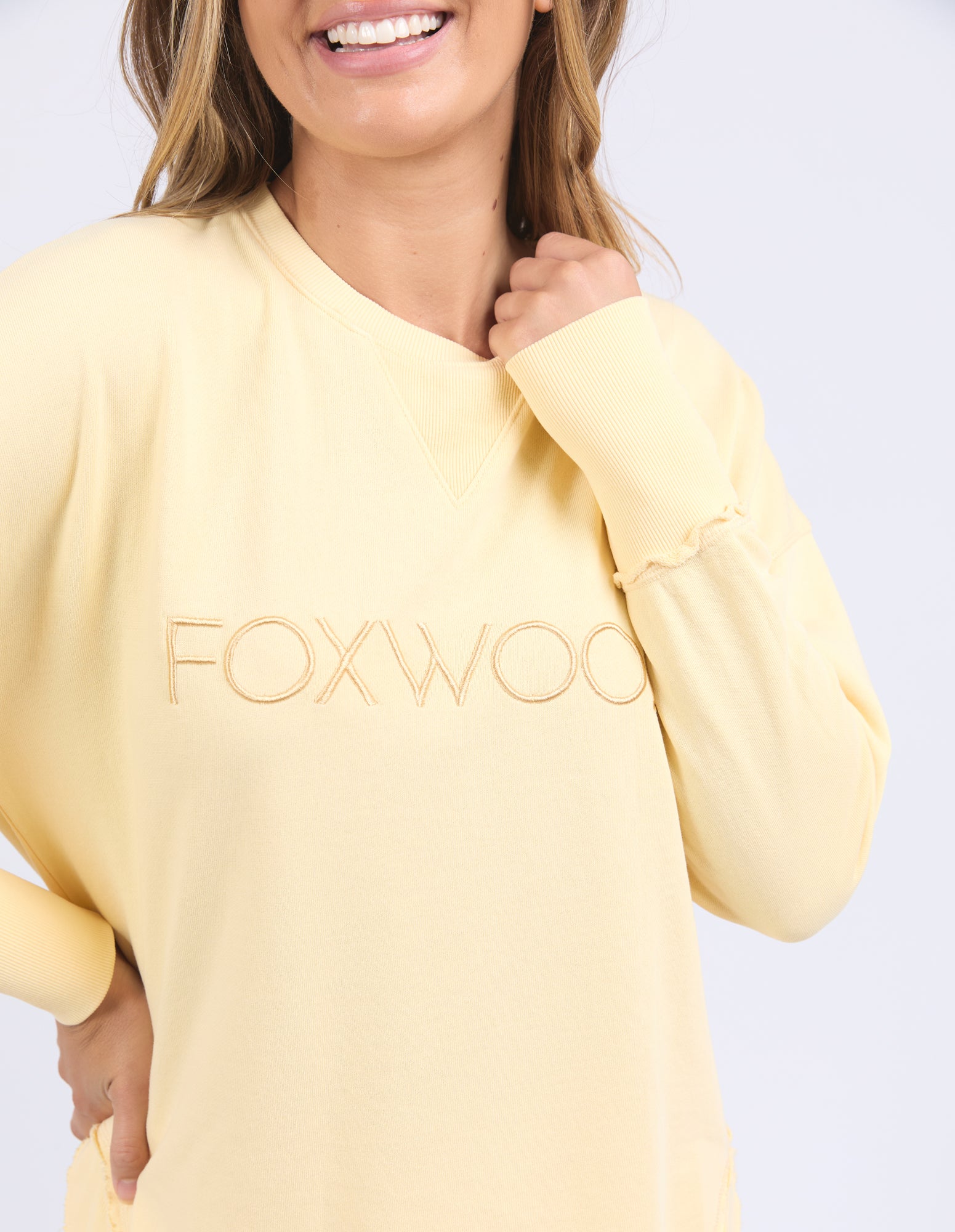 Collection of Foxwood Simplified Crew - Lemon in a gallery layout