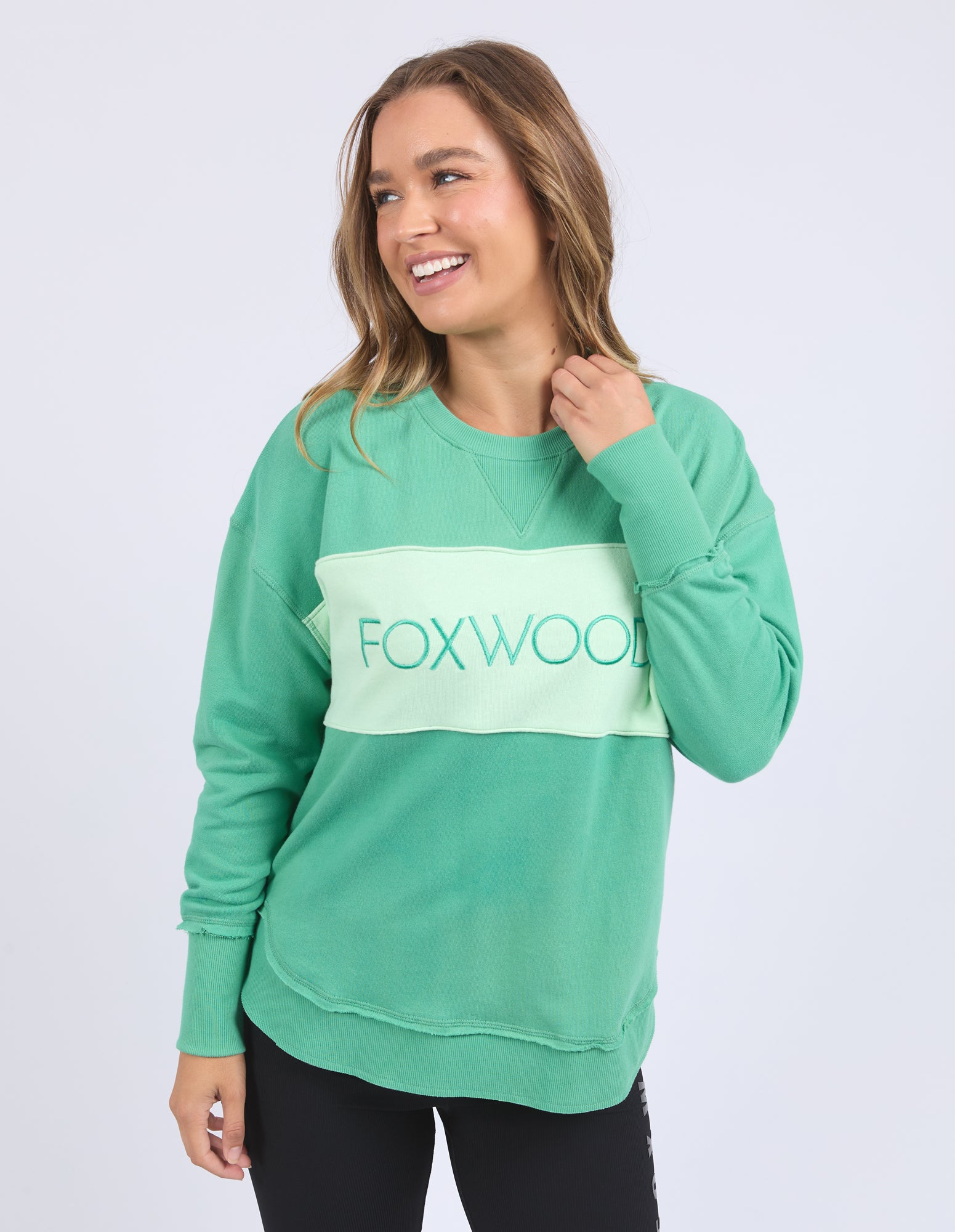 Image of Foxwood Simplified Tonal Crew - Green