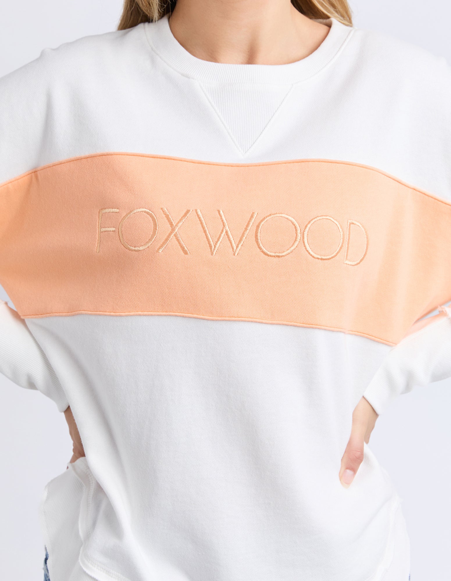 Foxwood Simplified Tonal Crew - Peach