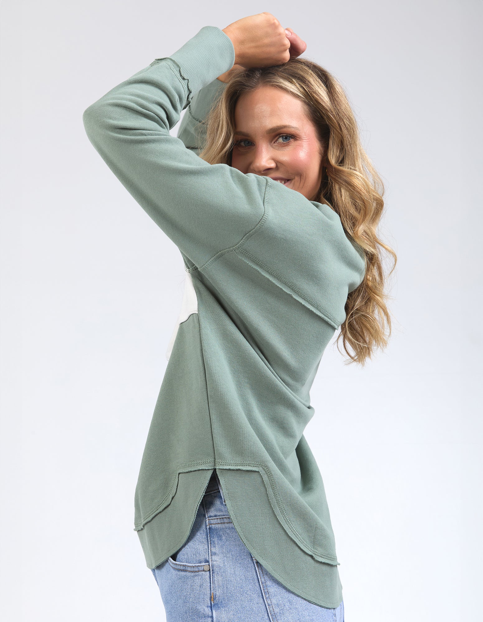 Image of Foxwood Simplified Tonal Crew - Sage