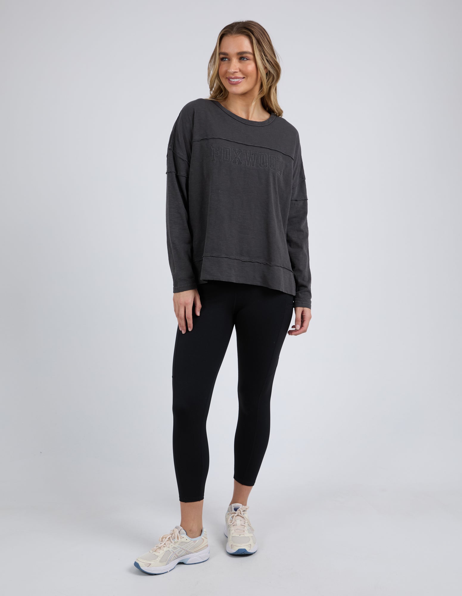 Foxwood Throw on Tee - Coal