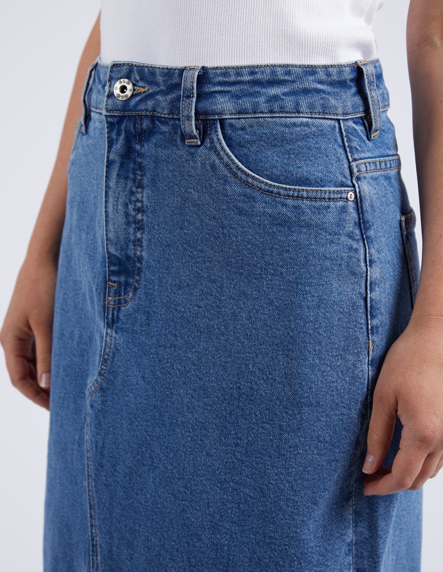 Image of zoe-midi-denim-skirt-blu-81D1350.BLU-4